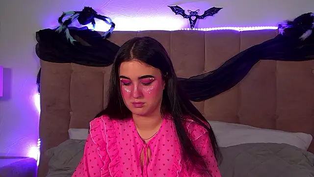 ChristinaMilton online show from 11.01.25