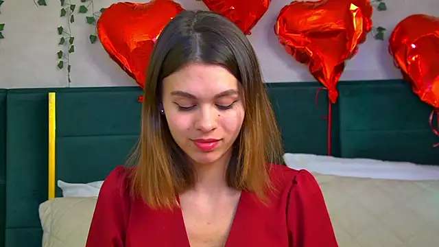 PollyLanders online show from 02.14.25