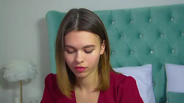 PollyLanders online show from 03.13.25