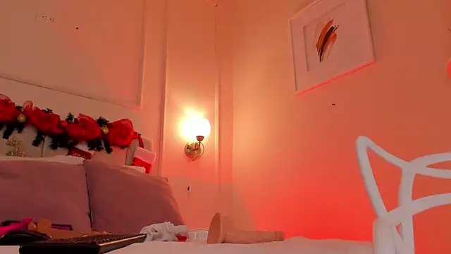 dani skinny  online show from 12.12.24