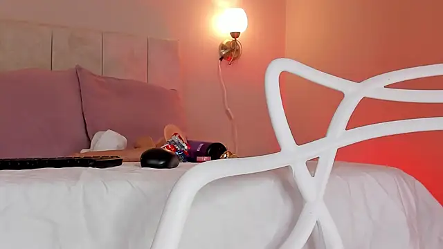 dani skinny  online show from 01.15.25