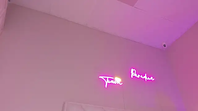 dani skinny  online show from 09.11.25