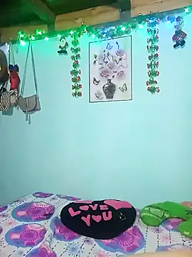 ELISA 90 online show from 01.08.25