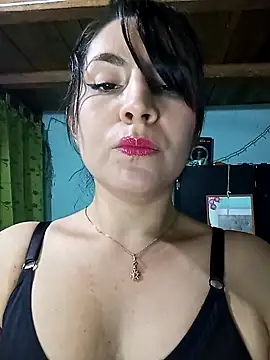 ELISA 90 online show from 02.28.25