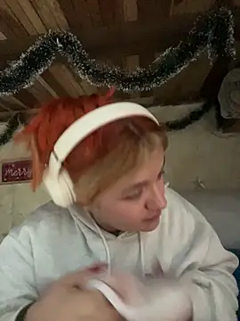 SophiaWeestt99 online show from 12.18.25