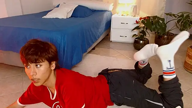 Tommyfoxboy online show from 02.03.25