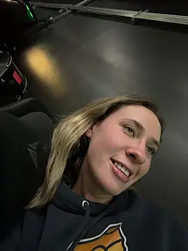 M1ssyk1ssy online show from 04.28.26