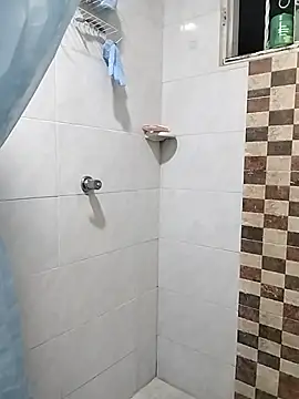 Snapshot of Ari_Alexa444 chatting on 11.14.25 Ari Alexa444 online show from 11.14.25