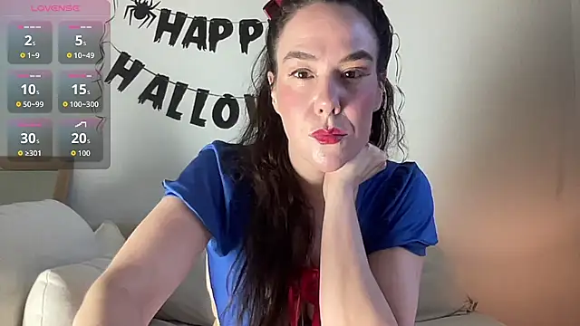 MilkyHoneyLullabies online show from 10.27.25