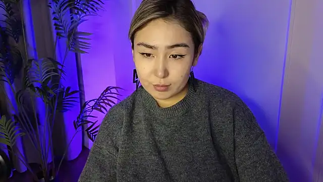 Deiri Delightful online show from 12.04.24