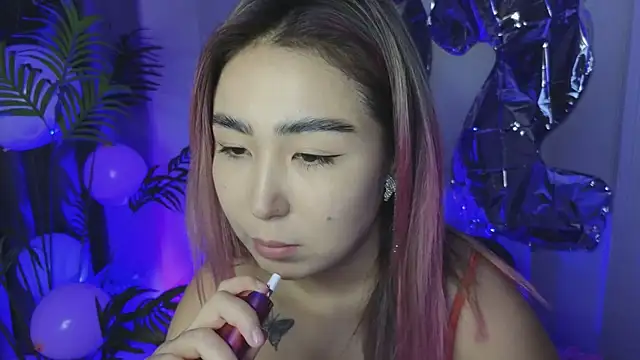 Deiri Delightful online show from 12.13.24