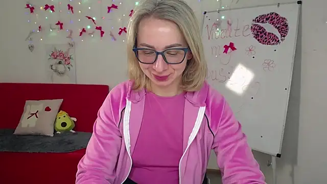 Snapshot of VasilisaSii chatting on 05.03.26 VasilisaSii online show from 05.03.26