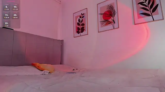 Whitekitty-exe online show from 01.02.25