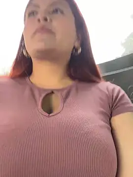 lia moon77 online show from 12.16.24