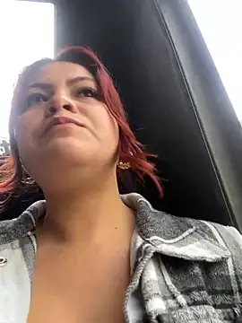 lia moon77 online show from 12.17.24