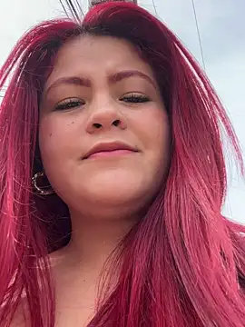 lia moon77 online show from 03.20.25