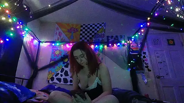 Snapshot of NovaLove2002 chatting on 02.10.25 NovaLove2002 online show from 02.10.25