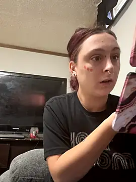 Snapshot of NovaLove2002 chatting on 10.06.25 NovaLove2002 online show from 10.06.25