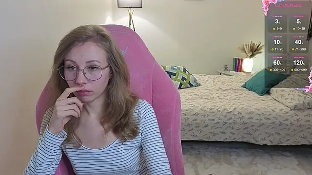 Lill Mary online show from 10.27.25