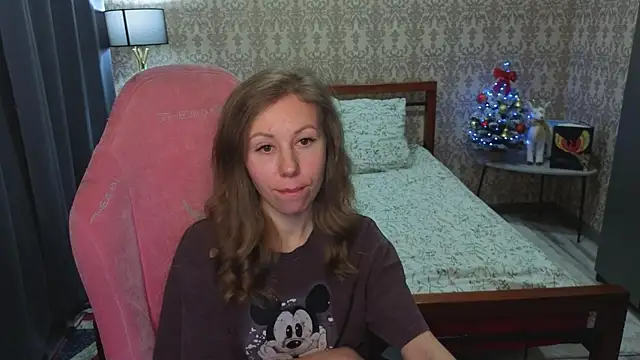 Lill Mary online show from 12.22.25