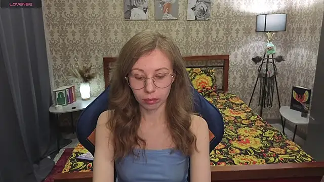 Lill Mary online show from 02.07.26