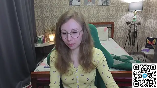 Lill Mary online show from 04.12.26