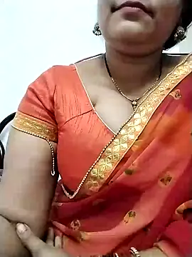 Nyra-23 online show from 01.04.25