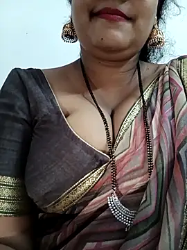 Nyra-23 online show from 10.19.25