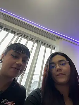 camianddanna online show from 11.28.25