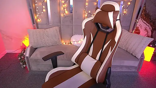 MirandaWong online show from 02.11.26