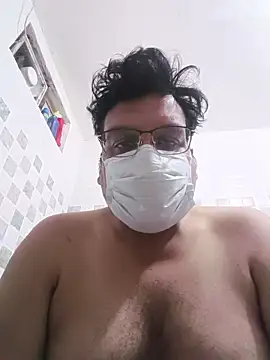 Snapshot of ridetoheaven chatting on 12.22.25 ridetoheaven online show from 12.22.25