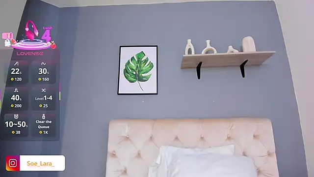 Snapshot of Soe_Lara chatting on 11.19.25 Soe Lara online show from 11.19.25