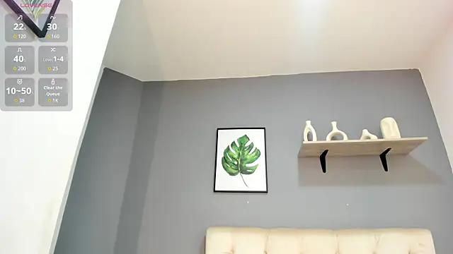 Snapshot of Soe_Lara chatting on 12.01.25 Soe Lara online show from 12.01.25