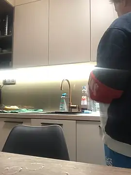 Meliss Official9 online show from 04.15.26