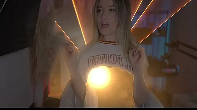 Snapshot of sexfire_lalita chatting on 01.10.26 sexfire lalita online show from 01.10.26