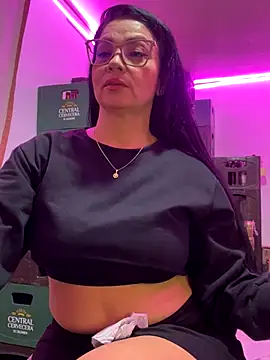 Hot beauty   online show from 11.29.25