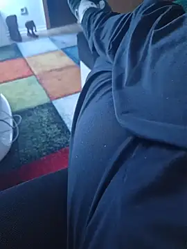 Warumnicht1980 online show from 11.08.25