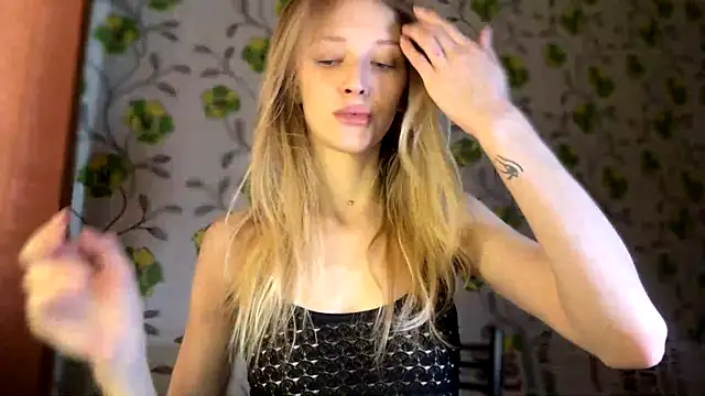 Evvie Summn1 online show from 03.01.26