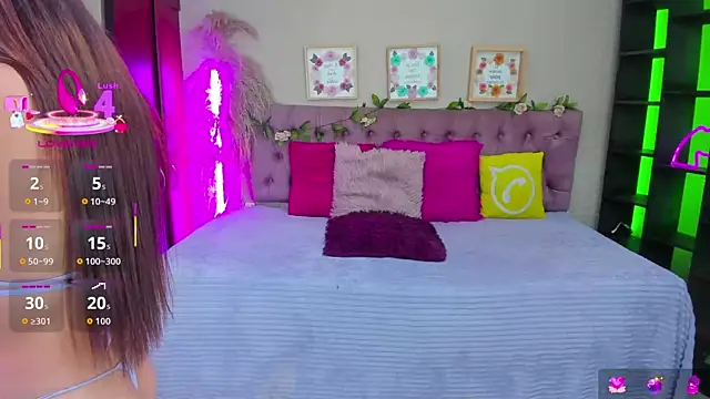 Lia Keen online show from 11.25.25