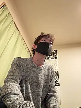 UKI06 online show from 12.20.24