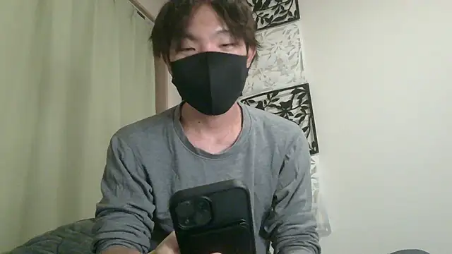 UKI06 online show from 12.22.24