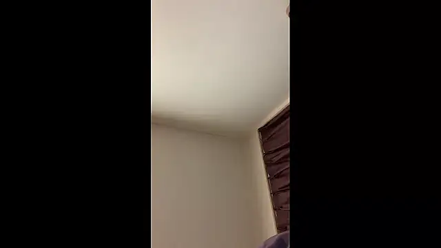 UKI06 online show from 04.14.26