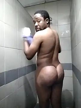 Snapshot of Polygamist chatting on 11.27.25 Polygamist online show from 11.27.25