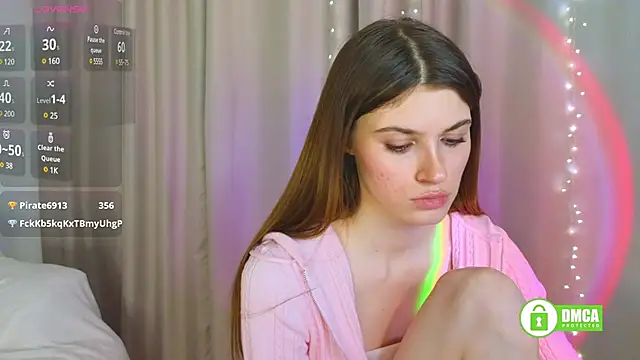 Hello Vivienne online show from 03.22.25