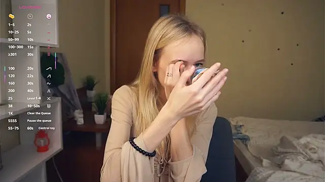 LynetBurby online show from 10.23.25