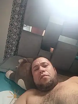 Snapshot of very2_sexy chatting on 09.18.25 very2 sexy online show from 09.18.25