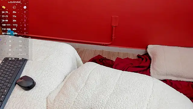 pretty sunlight  online show from 02.27.25