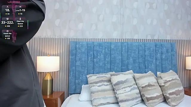 Snapshot of pretty_sunlight_ chatting on 02.04.26 pretty sunlight online show from 02.04.26