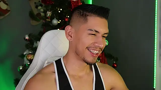 Aaronfox x online show from 12.14.24