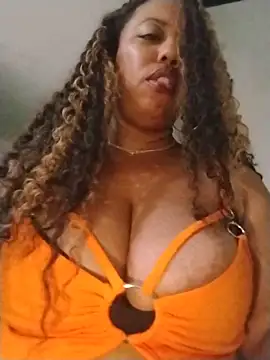 KittyKayla online show from 11.25.25